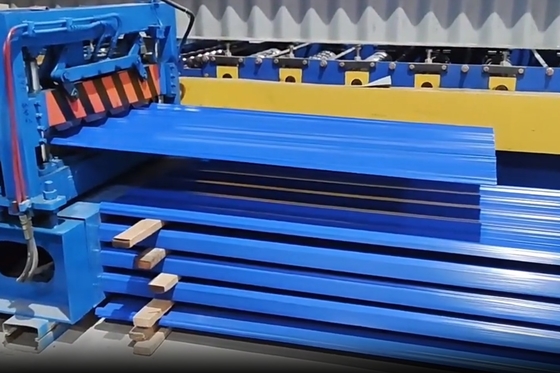 Largeur 700-2000 mm bobine en acier laminé à froid prépeint Ppgi Z100 pour matériaux de construction