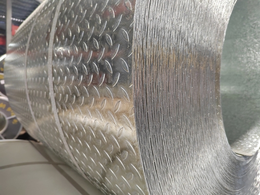 Coil en acier diamanté MS non allié Q235 avec certification JIS et découpe comprise