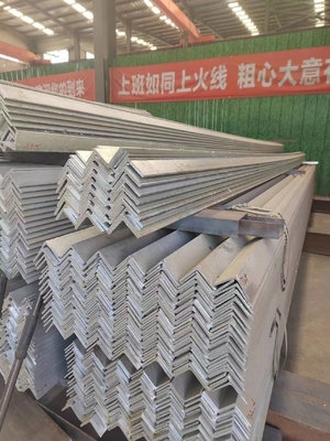 Acier Q235 galvanisé laminé à chaud alliages de métaux pour structures d'ingénierie