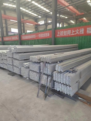 Tolérance de la barre d'angle en acier galvanisé à chaud MS Angle Q235 A36 SS400 S235JR
