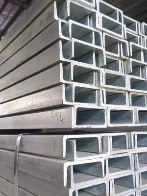 U-canal en acier laminé à chaud non perforé C8 C10 C12 C16 pour support structurel