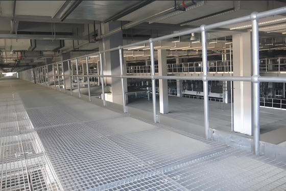 Piste de grille en acier galvanisé à chaud pour applications industrielles
