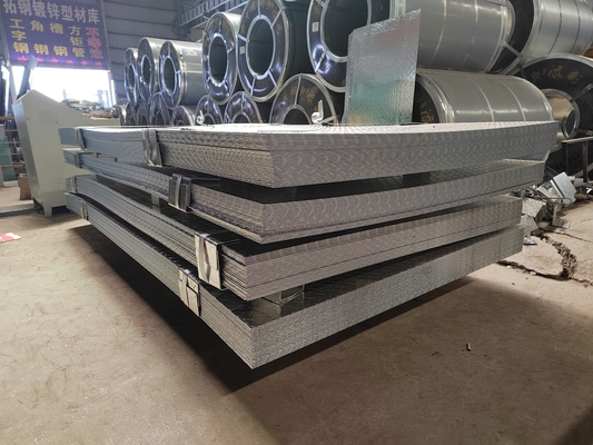 3-8 tonnes Poids de bobine GI bobine en acier galvanisé de 1,2 mm pour le matériau de construction en zinc trempé à chaud