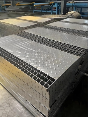 Grille en acier galvanisé certifié ISO9001 pour plateforme de maintenance en couleur argentée