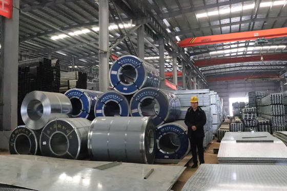 Fabrication de tôles d'acier galvanisé de 3,5 mm ou plus avec certificat ISO9001