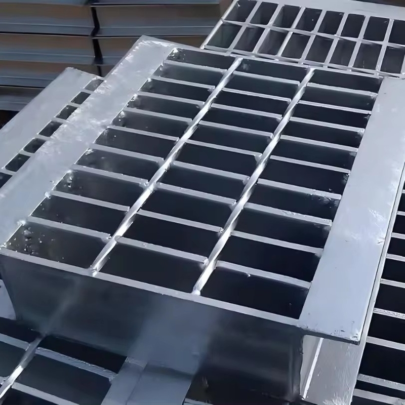 Grille en acier inoxydable pour les égouts de tranchée 50 mm Barre transversale de la courbe résistant à la corrosion